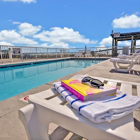 Admiral'S Quarters Motel Kure Beach Dış mekan fotoğraf