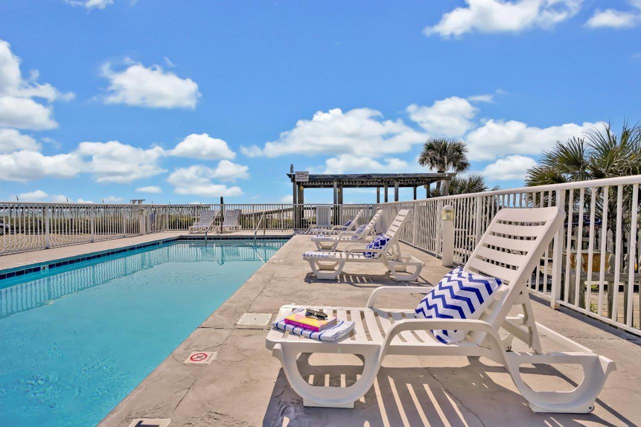 Admiral'S Quarters Motel Kure Beach Dış mekan fotoğraf