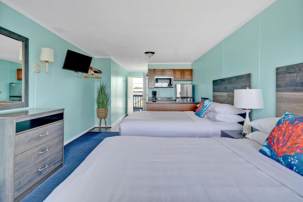 Admiral'S Quarters Motel Kure Beach Dış mekan fotoğraf