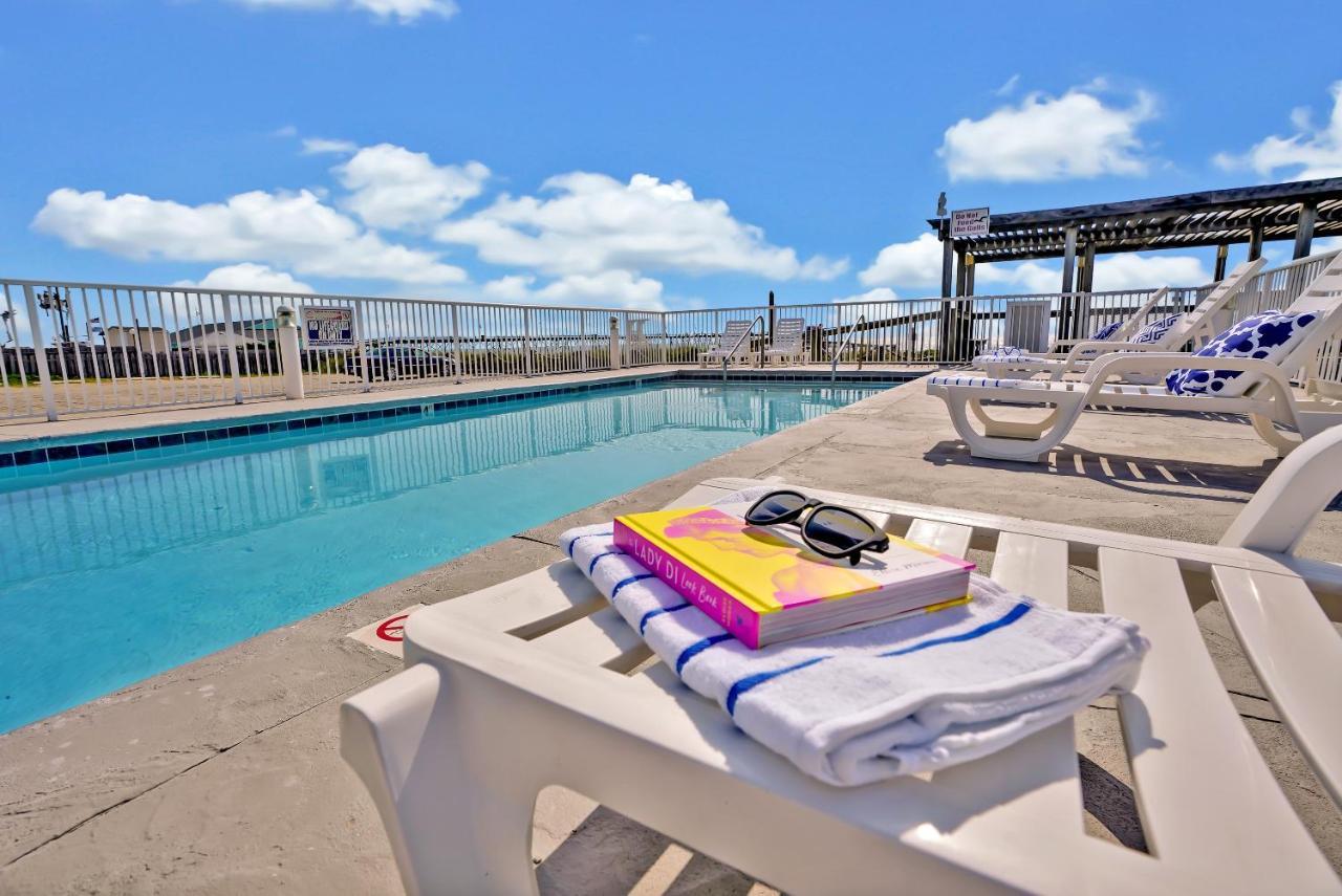 Admiral'S Quarters Motel Kure Beach Dış mekan fotoğraf
